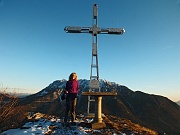 Ritorno al MONTE CASTELLO (1474 m.) con spettacolare tramonto il 9 dicembre 2012 - FOTOGALLERY